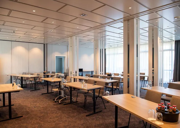 베스트 웨스턴 플러스 펠바흐-슈투트가르트 4*