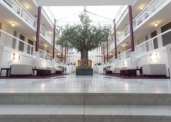 베스트 웨스턴 플러스 펠바흐-슈투트가르트 4*